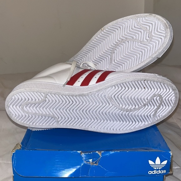 Adidas Pro Model White and Red High-Tops - Picture 5 of 7